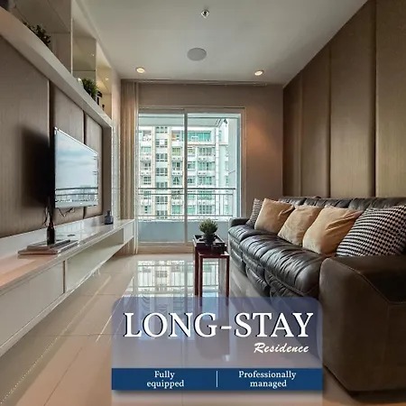 Luxurious High-Rise - Ultra Fast Wifi - Mrt Petchaburi Apartment