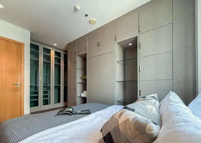 Luxurious High-rise - Ultra Fast Wifi - Mrt Petchaburi