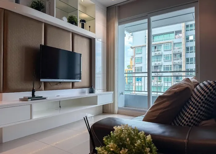 Luxurious High-rise - Ultra Fast Wifi - Mrt Petchaburi
