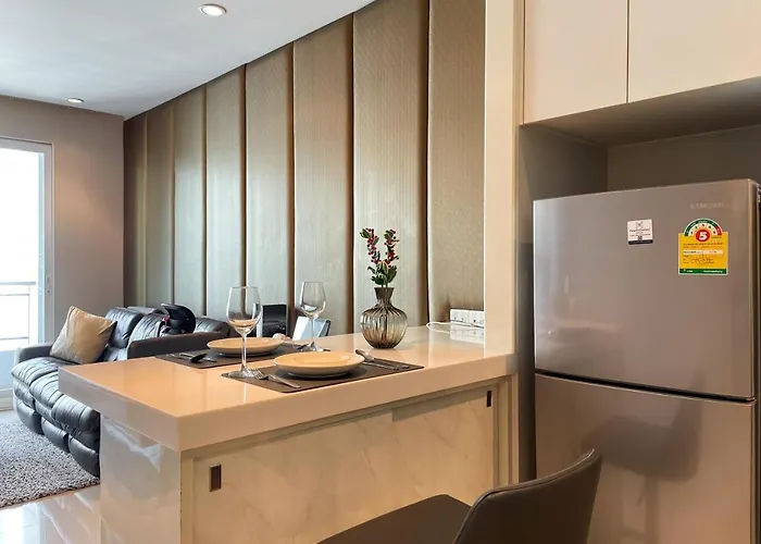 Luxurious High-rise - Ultra Fast Wifi - Mrt Petchaburi