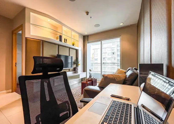 Luxurious High-rise - Ultra Fast Wifi - Mrt Petchaburi Bangkok