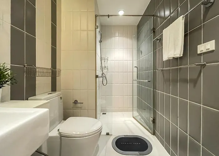 Luxurious High-rise - Ultra Fast Wifi - Mrt Petchaburi * Bangkok