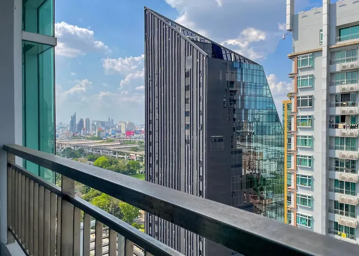 Luxurious High-rise - Ultra Fast Wifi - Mrt Petchaburi